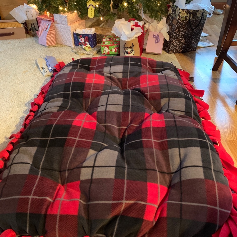 Handmade Fleece Dog Beds - CUSTOMIZABLE - Picture 5 of 16